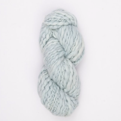 KINUA Handspun Flamé Yarn (Blue Sky)