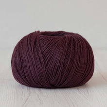  Cleopetra Cotton Linen Yarn (Maroon Purple)