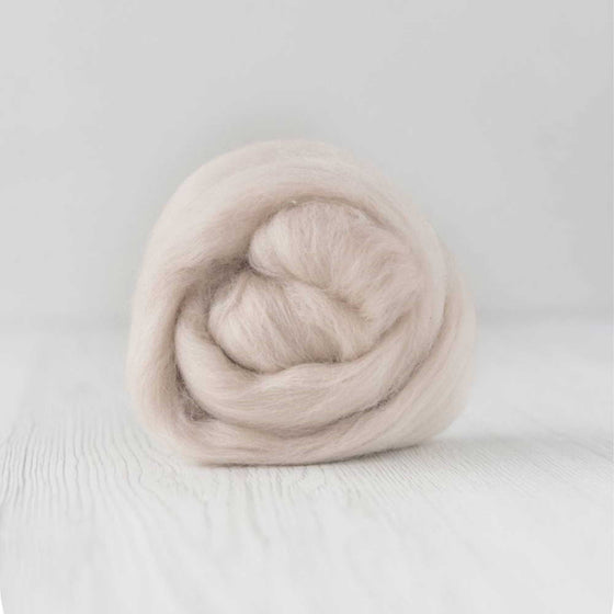 Fine Merino Wool Roving - Sand