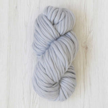  DHG Piuma XXL Roving Yarn (Tulle)
